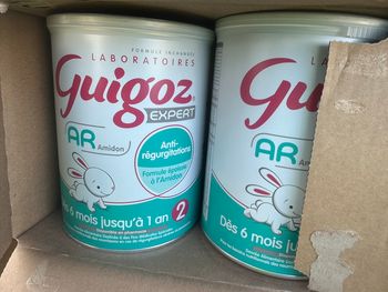 Lot de 6 boîtes de lait en poudre Guigoz Anti régurgitations 2 