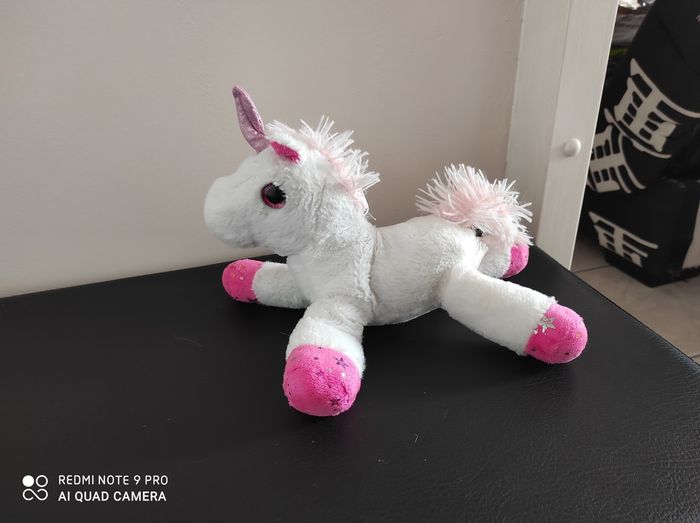 Peluche licorne