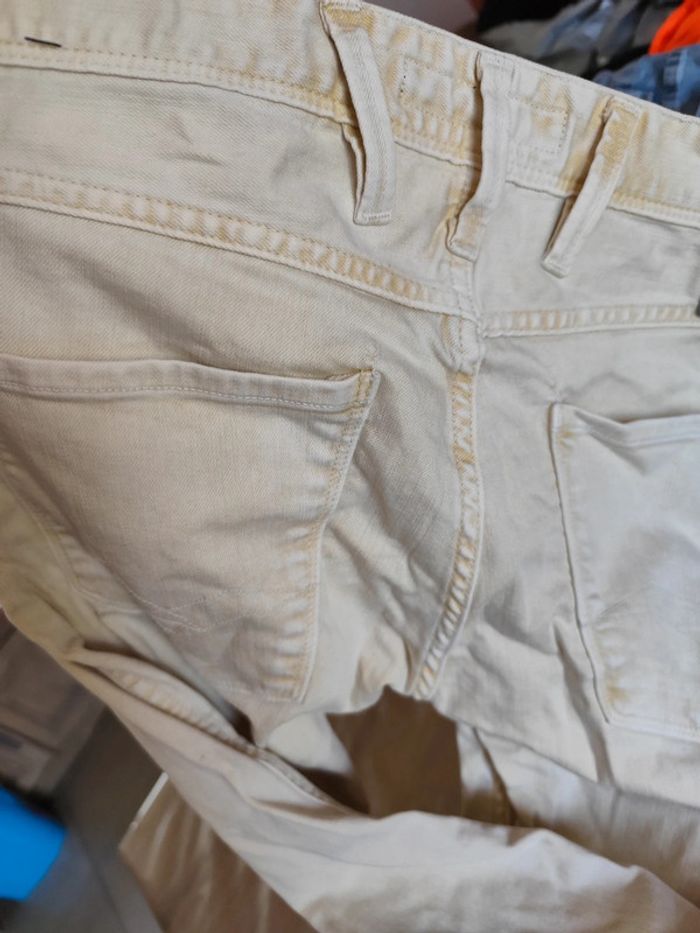 Jean délavé jaune beige - photo numéro 6
