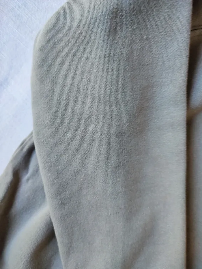 Pull col ras du cou 10 ans - photo numéro 7