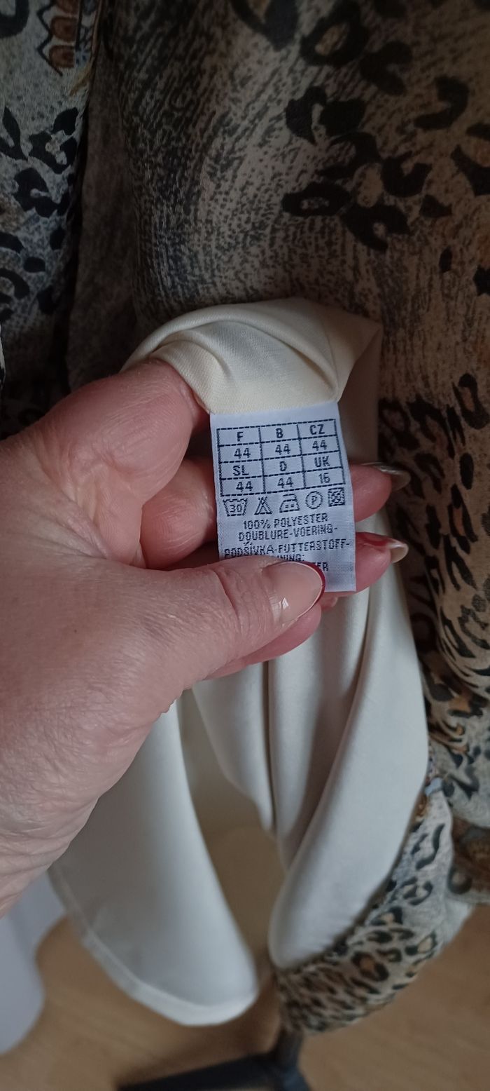 Très jolie robe femme T XL - photo numéro 6