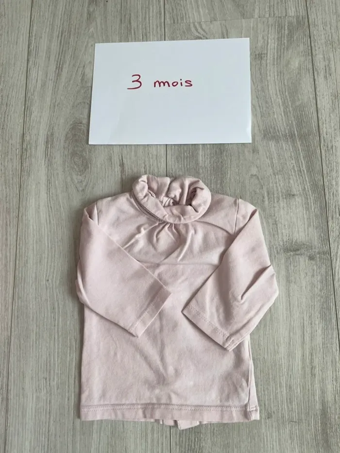 Hauts avec col 3 mois - photo numéro 3