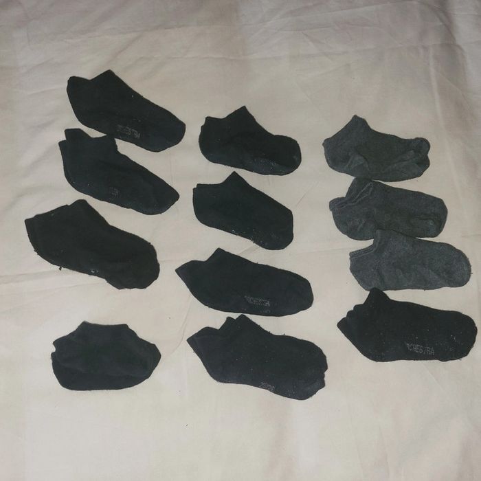 Lot 12 paires de socquettes 23/26