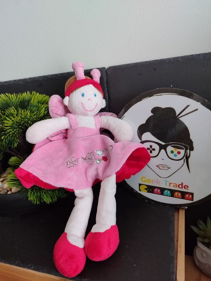 Doudou plat poupée Vetir papillon rond rose rouge 28 cm marron Robe Aile fleur