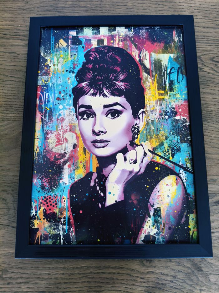 Affiche poster A4 (21×29,7 cm) Audrey Hepburn vintage pop art street art déco murale salon chambre - photo numéro 3