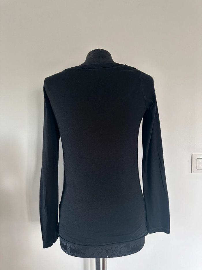T-shirt noir manches longues - photo numéro 4