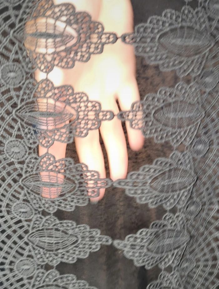 Tee-shirt noir chiné broderie dans le dos Marque Mim - photo numéro 3