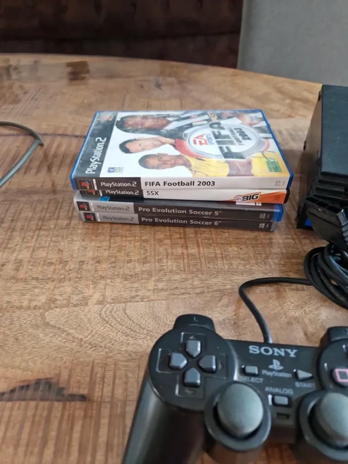 Console ps2 fat - photo numéro 2