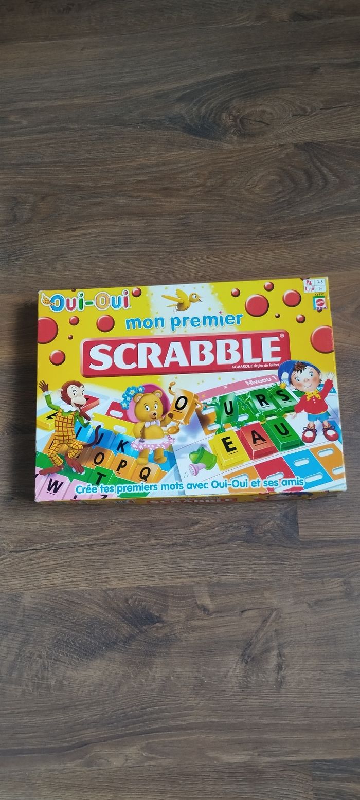 Mon premier scrabble avec Oui-Oui. - photo numéro 1