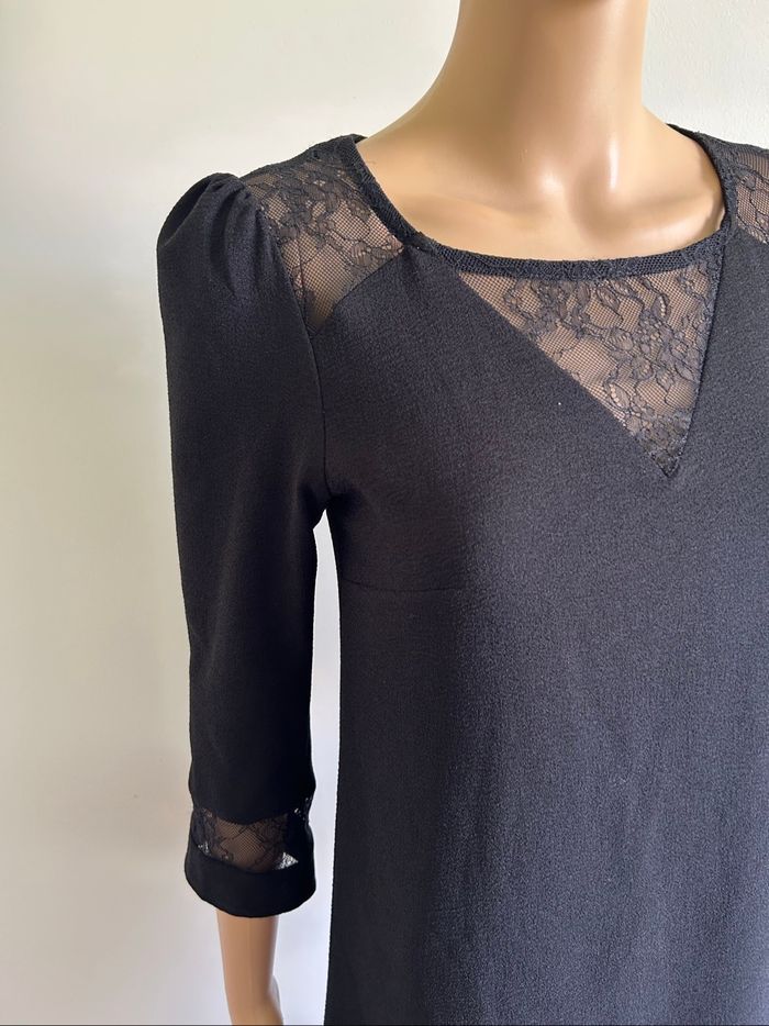 Robe noire neuve avec dentelle Morgan taille 34 (valeur 60€) - photo numéro 4