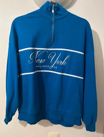 Sweat bleu