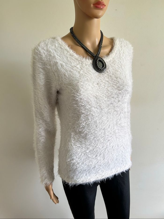 Pull blanc tout doux à manches longues Morgan taille L comme neuf - photo numéro 2