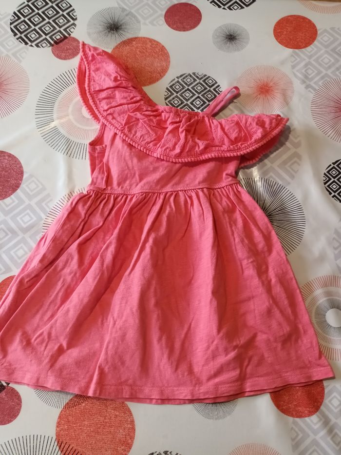 Lot 4 robes 🌴 taille 4 ans - photo numéro 3