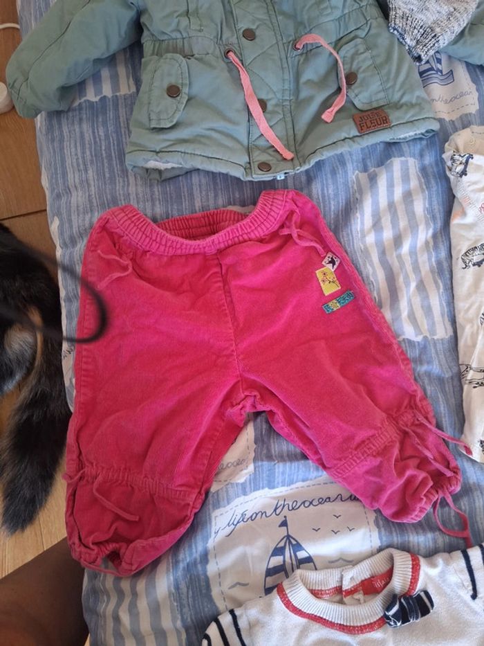 Lot vêtements fille et mixte 9 mois - photo numéro 7
