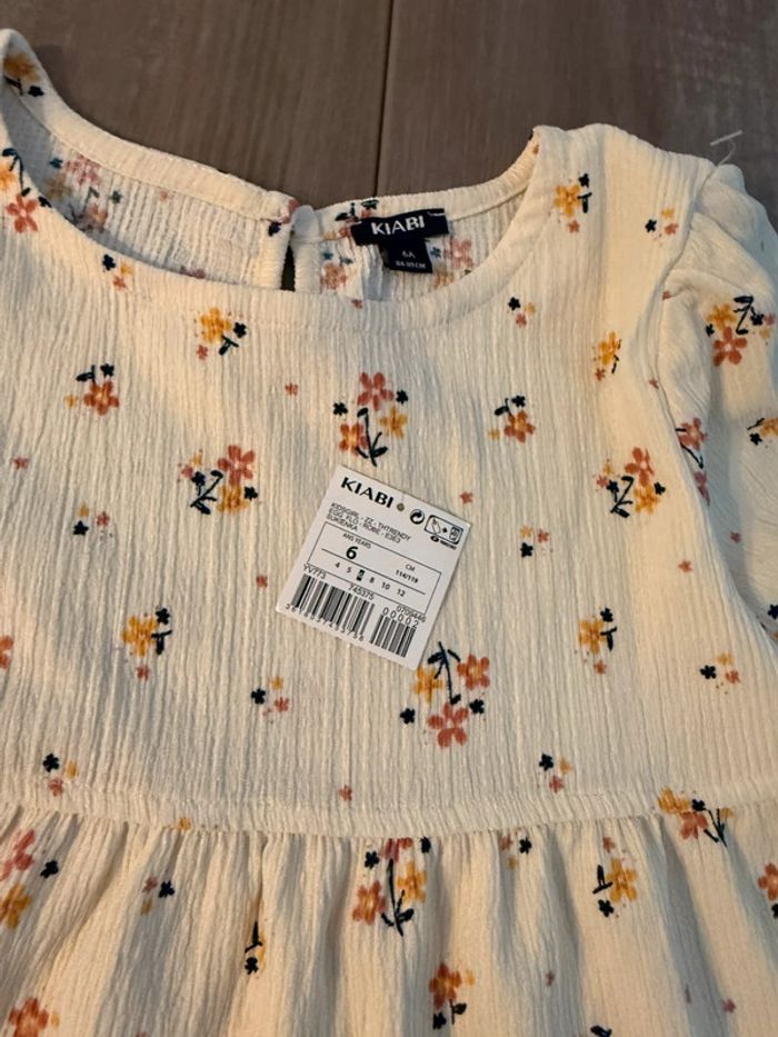 Robe neuf kiabi taille 6 ans - photo numéro 2