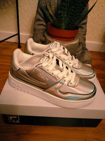 Baskets sneakers femme Fila pointure 38 fxventuno