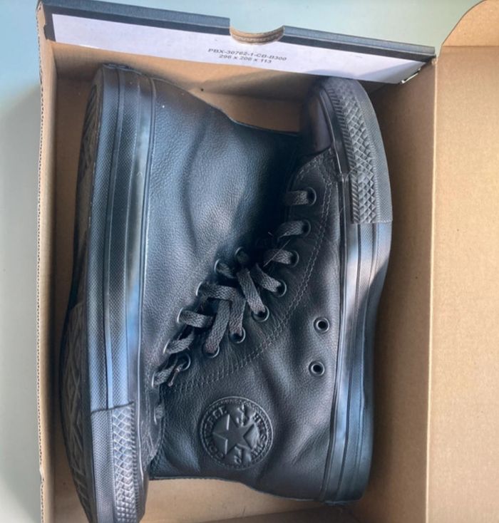 Converse hautes - photo numéro 4