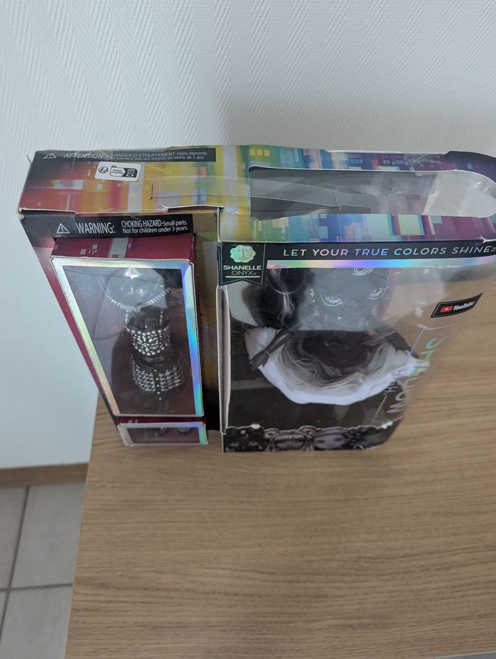 Poupée shadow high shanelle onyx série 1 - photo numéro 8