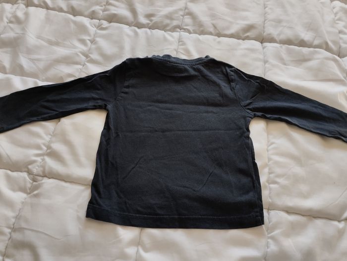 T-shirt taille 2 ans - photo numéro 3