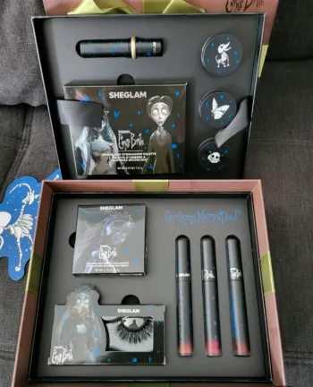Magnifique coffret maquillage sheglam neuf