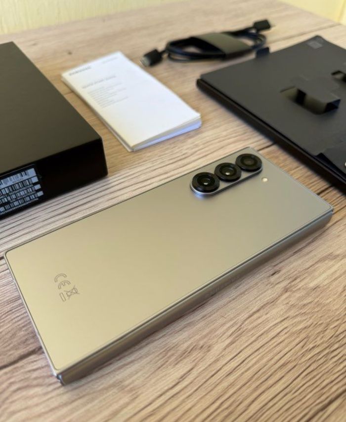 Samsung Galaxy Z Fold 6 - photo numéro 4