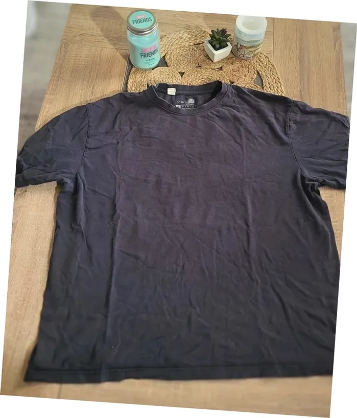 Tshirt taille XXL - photo numéro 2