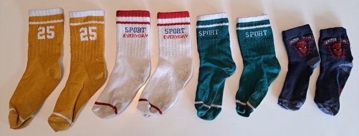 Lot de 4 chaussettes garçon p.27-30 BE - photo numéro 3