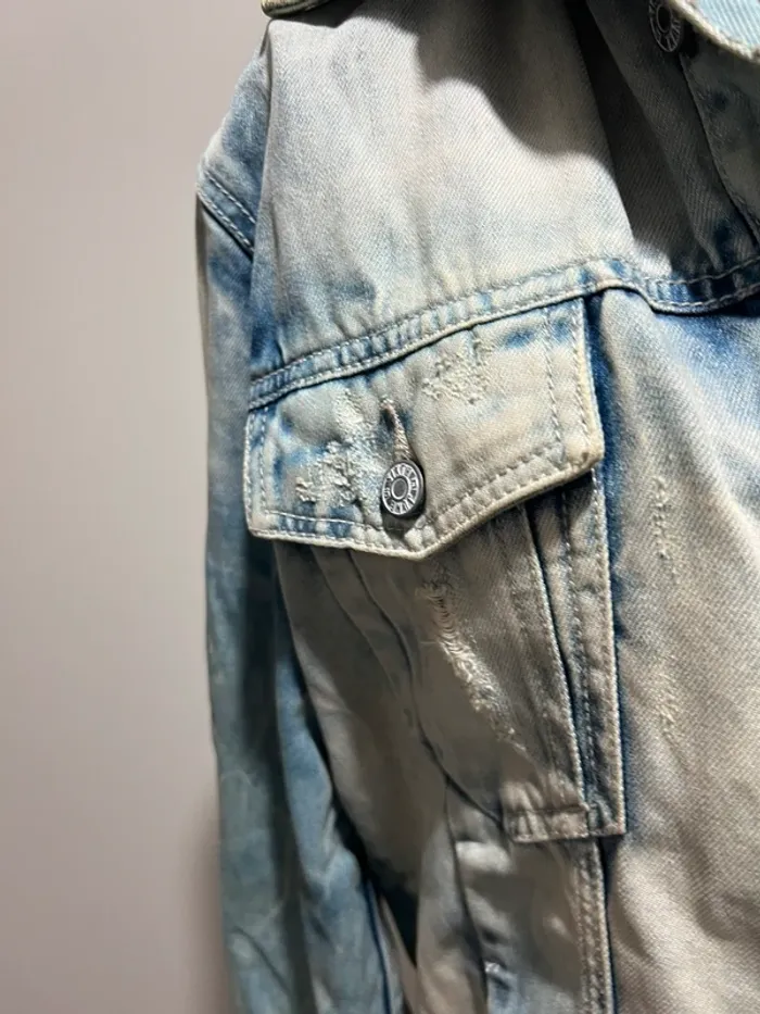🟩 Veste en jeans effet délavée et déchirée 🟩 P - photo numéro 5