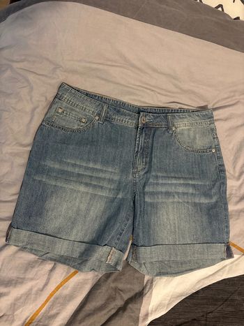 Short en jeans