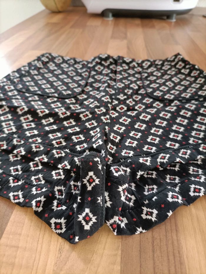 Short léger ethnique noir blanc rouge 34 Jennyfer - photo numéro 2