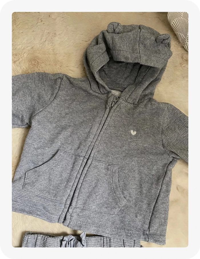 Ensemble jogging gris - photo numéro 2