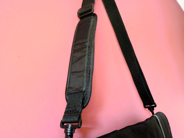 Sac sacoche informatique noire pochette PC bandouliere TBE - photo numéro 3