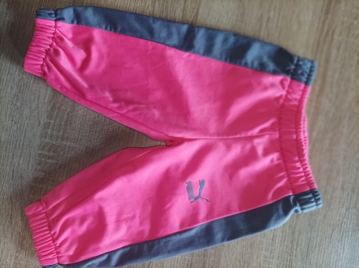 Survêtement Puma fille 6 mois - photo numéro 8