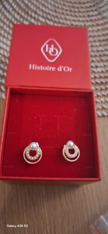 Boucle d’oreille 