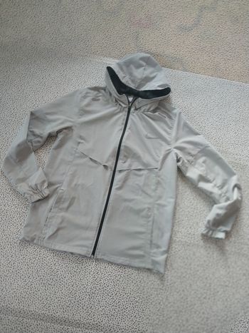 nike veste running homme gris M léger