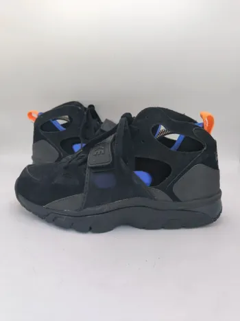 Baskets homme Nike Air Trainer Huarache Taille 44