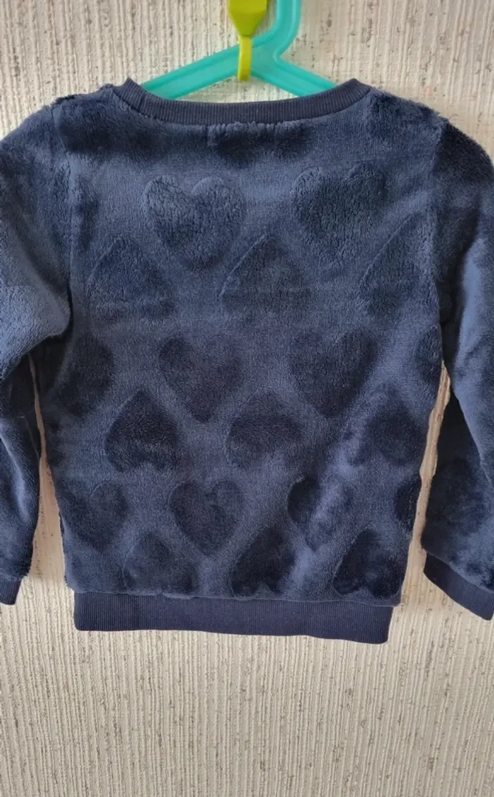 Pull marine taille 4 ans - photo numéro 9