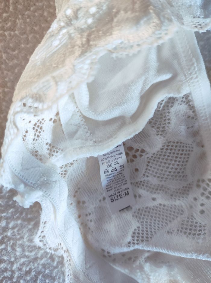 Soutien gorge sans rembourrage - photo numéro 3