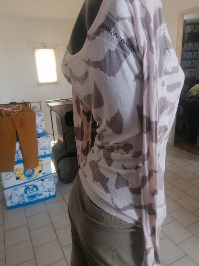 Pull léger taille 1 - photo numéro 2