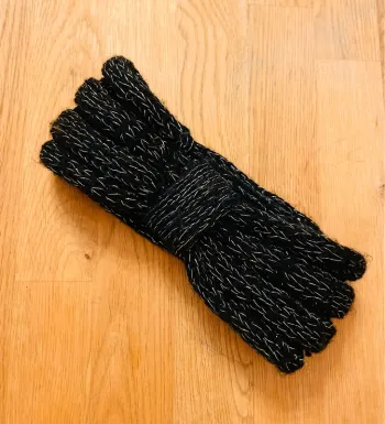 Bandeau tricoté noir et argenté