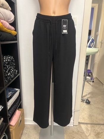 Pantalon large noir neuf