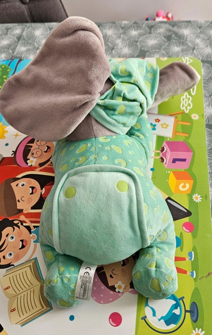 Peluche Dumbo luminescent - photo numéro 3