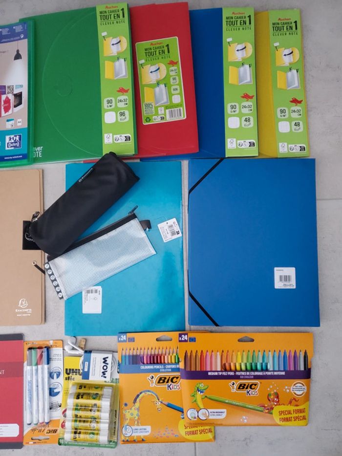 Lot fournitures scolaires Neuves - photo numéro 4