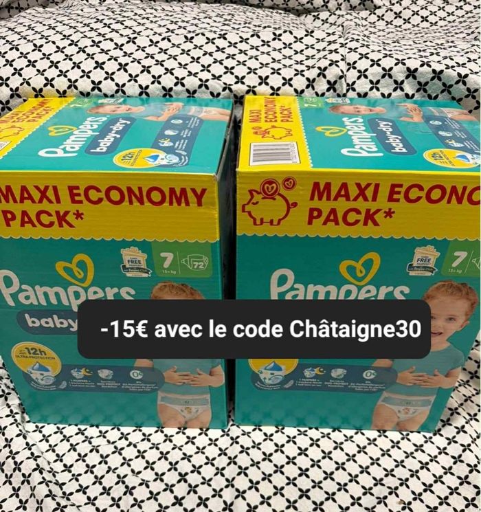 Deux carton de couche Pampers maxi economy taille 7 normal