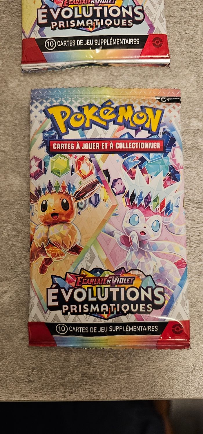 Lot de 4 blisters de 10 cartes Pokémon Évolution Prismatique - photo numéro 2