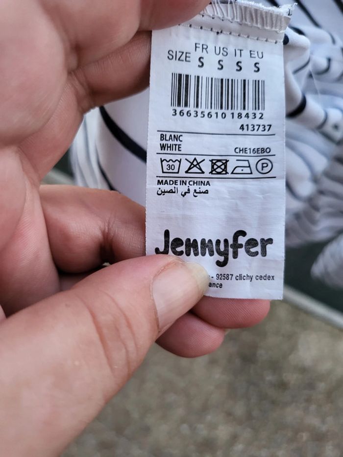 👠 T-shirt fin fluide Jennyfer T.S 👠 - photo numéro 3