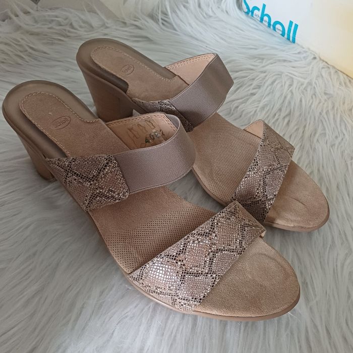 Chaussures scholl taille 42 - photo numéro 3