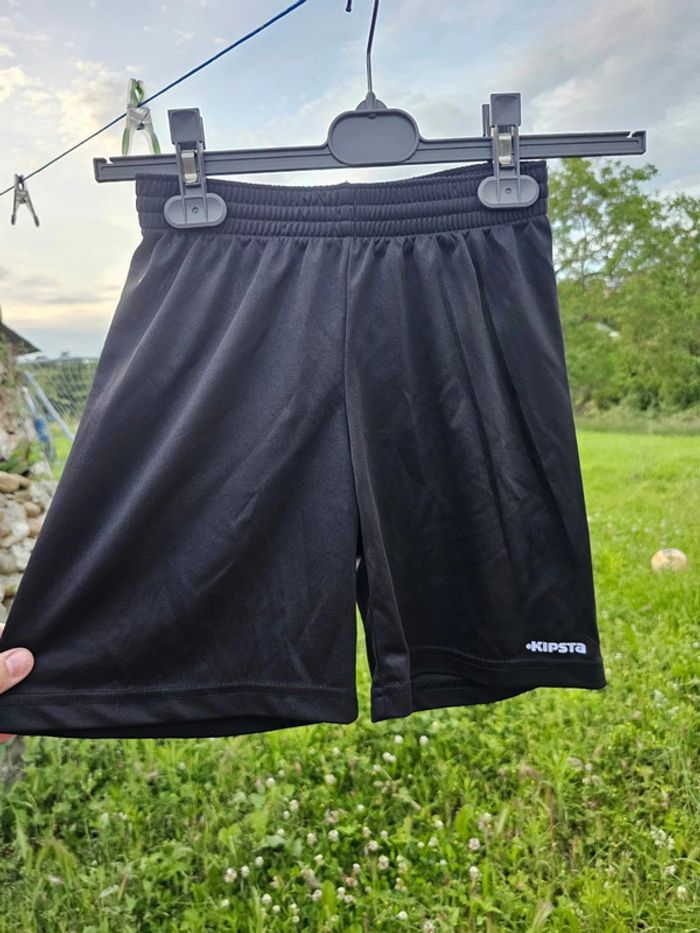 Short kipsta 10 ans -parfait état foot sport - photo numéro 8