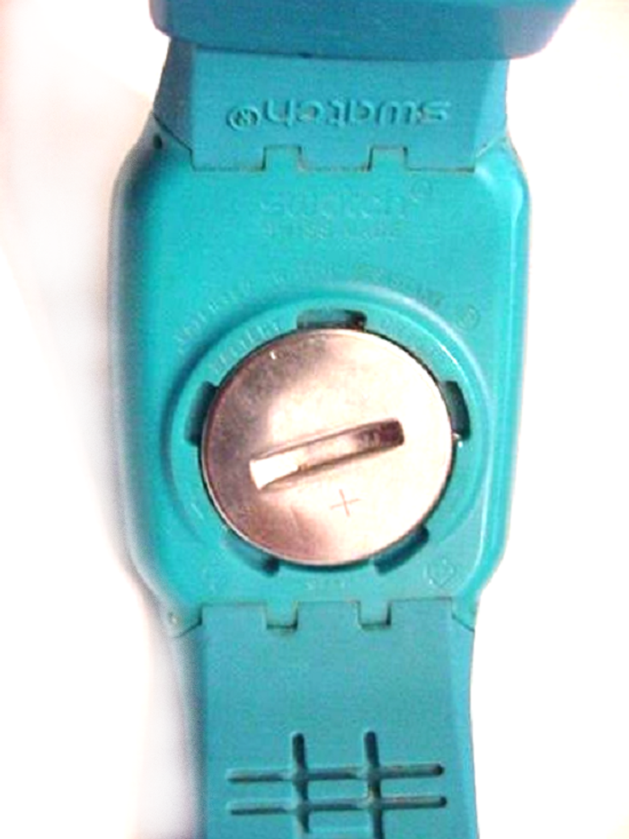 Montre SWATCH Numérique "Touch Blue" - photo numéro 8