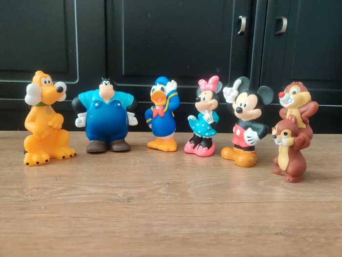 Figures disney